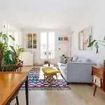 Splendid Bright Apt Near Montmartre